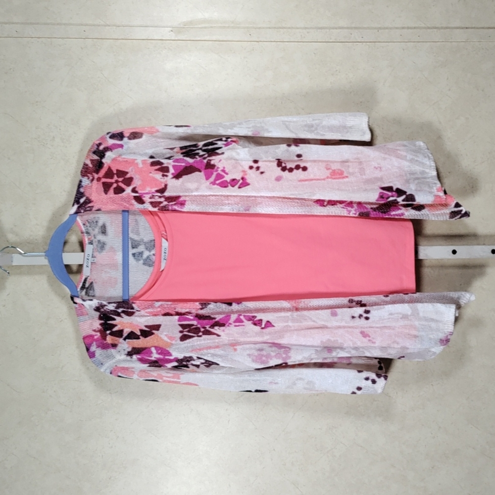 2/$10 05145 ZoZo peach tank with matching  peach & purple cardigan L